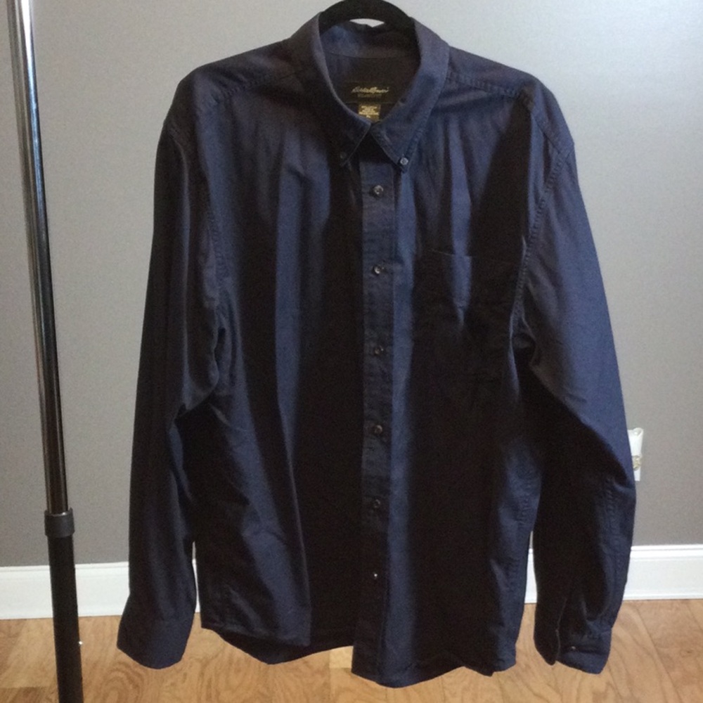 XL Eddie Bauer Relaxed Fit Navy Blue Shirt